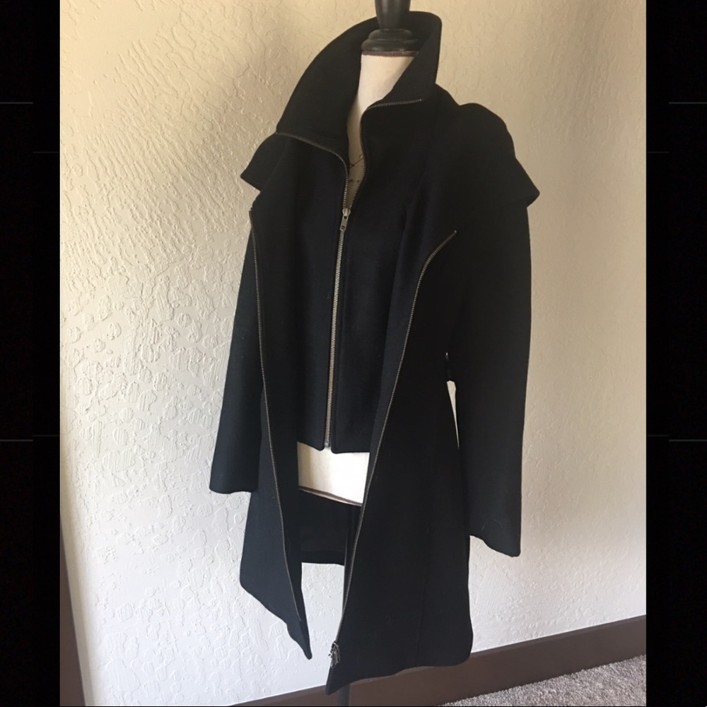 Soia & Kyo Arya belted hooded wool coat.